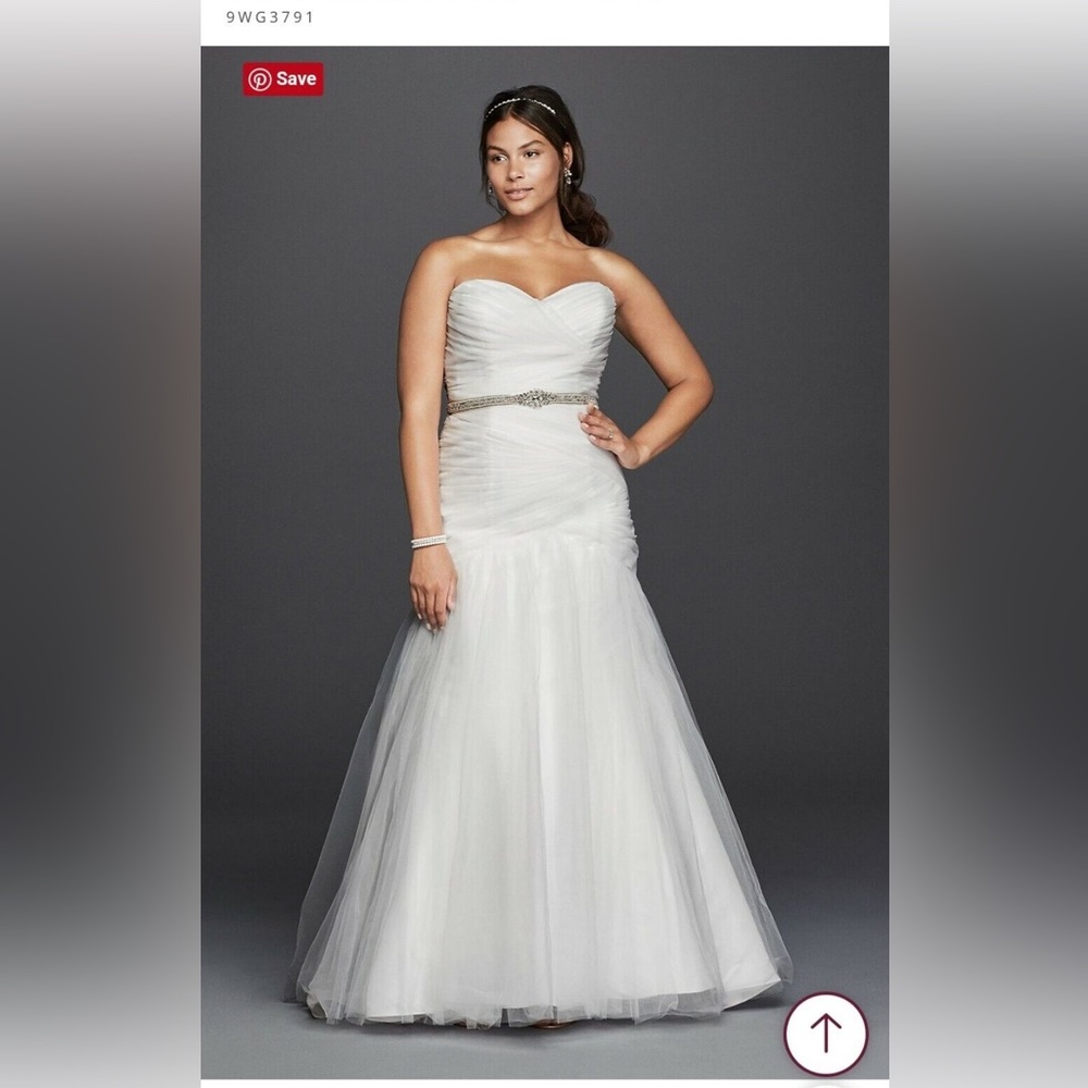David’s Bridal Strapless Mermaid Tulle Wedding Dress